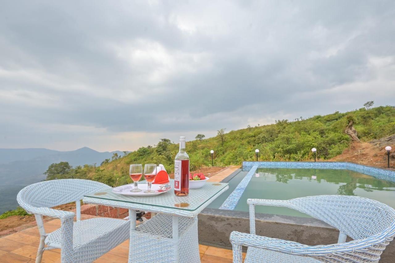 Kirtan Villa 3Bhk 马哈巴莱斯赫瓦尔 外观 照片